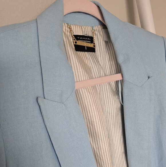 T Tahari Sky Blue Women's Blazer - Picture 3 of 3